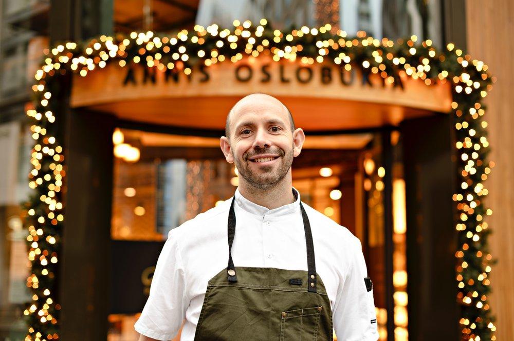 Daniel Slakter synes Hyre er en smidig måte å løse transportbehovet i høysesongen.