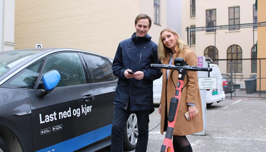 Nils Petter Nordbø, daglig leder i Hyre, og Christina Moe Gjerde, nordensjef i Voi. Foto: Voi