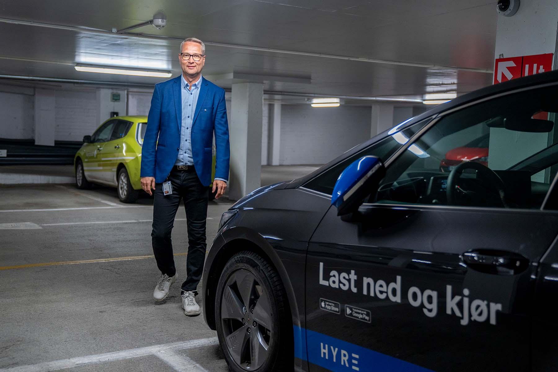 ENKELT: – Hyre gjør bilhverdagen enklere og mer smidig, sier Endre Ljones i Norconsult. Foto: Anita Veda