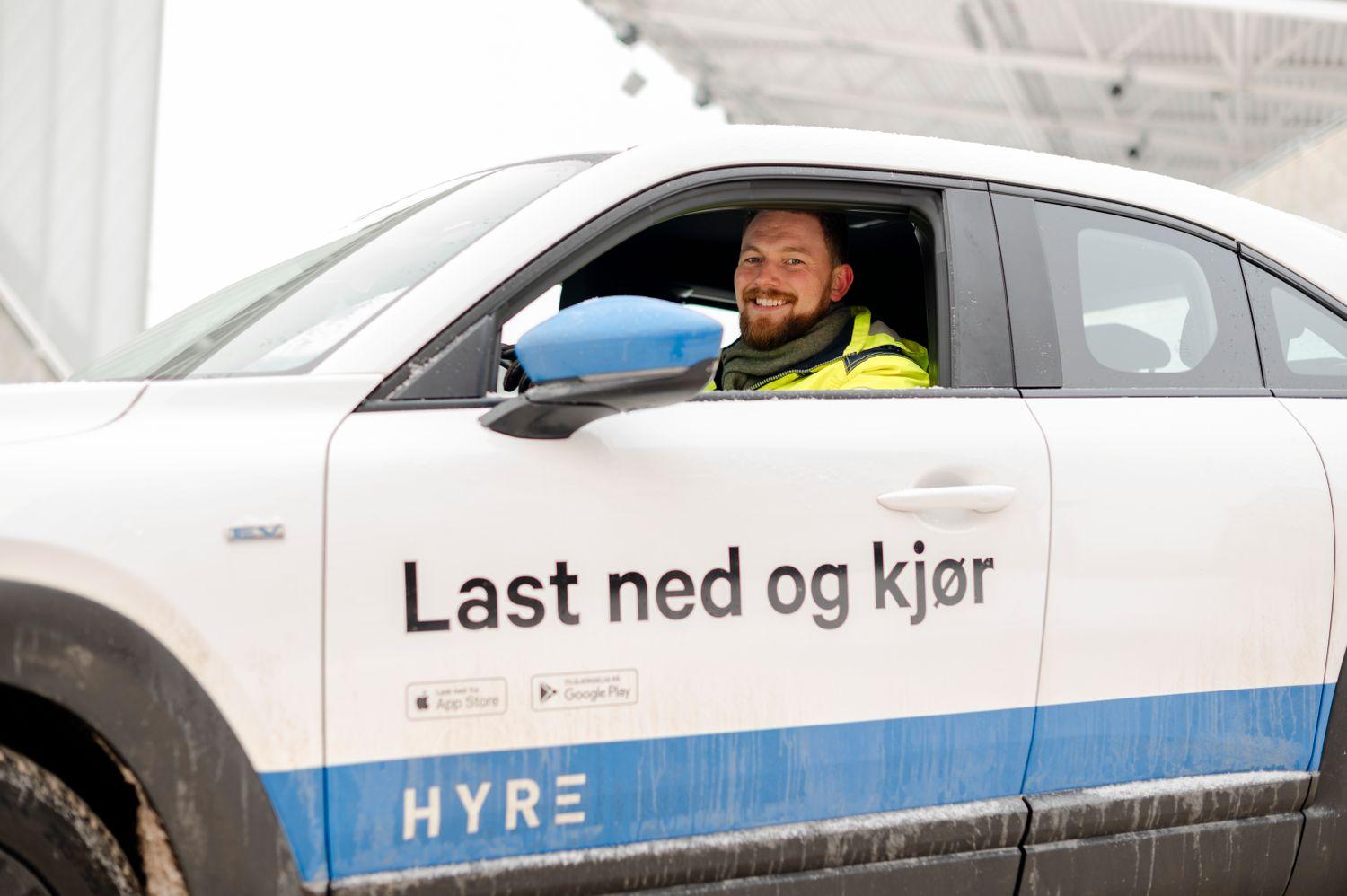 AVGJØRENDE: – Med Hyre er det alltid en ledig bil tilgjengelig, sier Sondre Øvrebø i AF Energi.